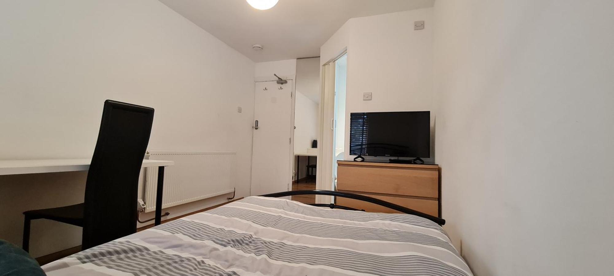 Luton, LU3 Double Ensuite room Luton  Extérieur photo